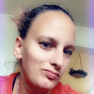 Meet your Posher, Kelley